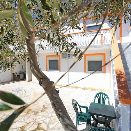 Apartments Marino Vir Exterior photo
