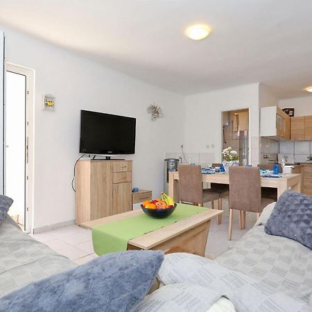 Apartments Marino Vir Exterior photo