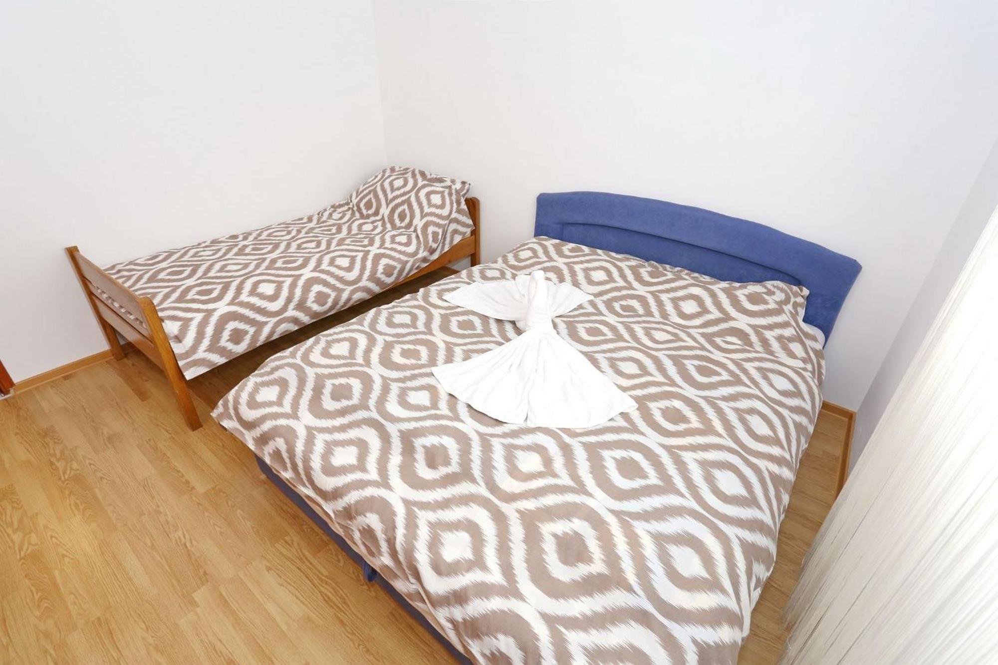 Apartments Marino Vir Exterior photo